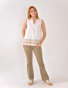 BLUSA BORDADA AZUL