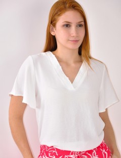 BLUSA GOLA EM BICO
