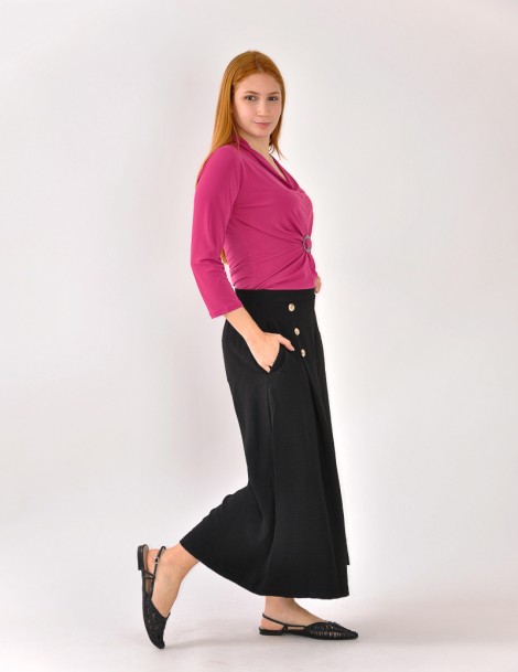 BLUSA C/DETALHE