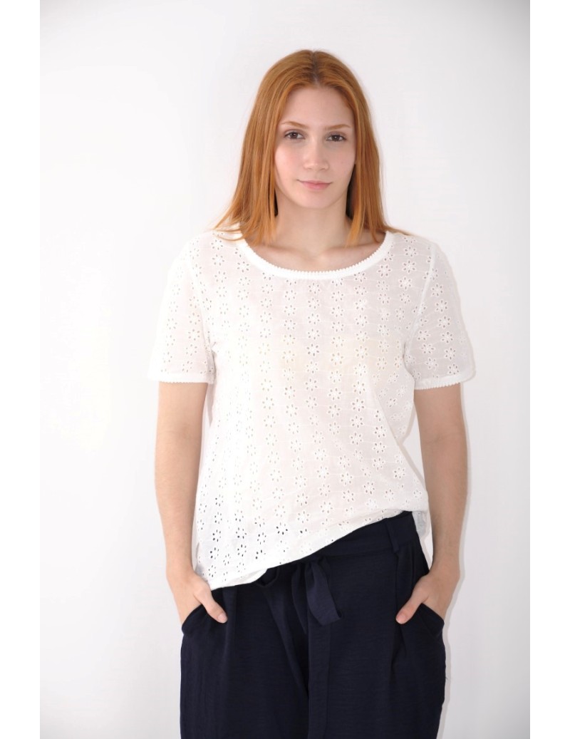 BLUSA BORDADA