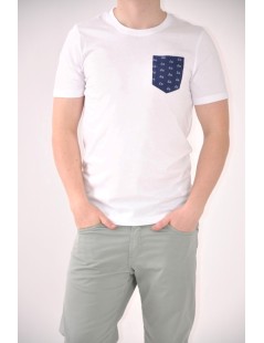 T-SHIRT C/ BOLSO