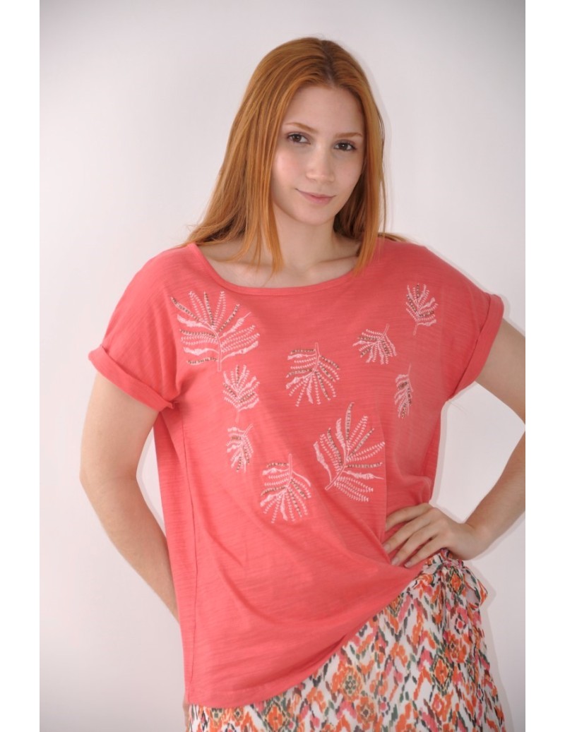 CAMISETA BORDADA