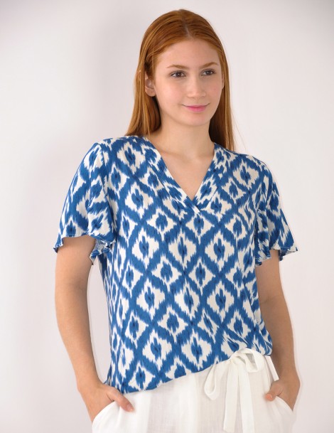 BLUSA CUELLO PICO 
