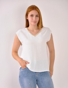 BLUSA GOLA EM BICO