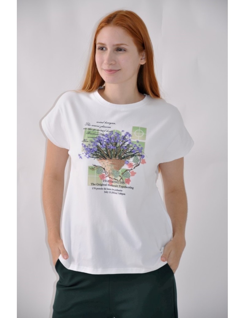 CAMISETA ESTAMPADA Y BORDADA 