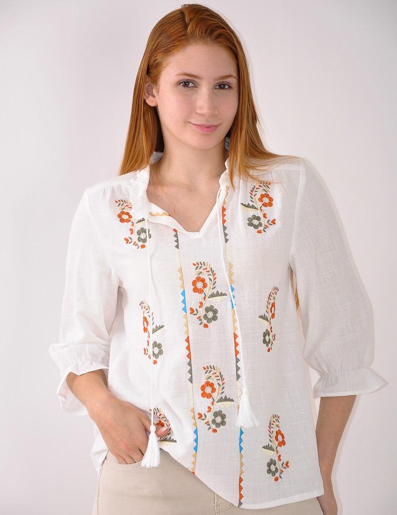 BLUSA BORDADA