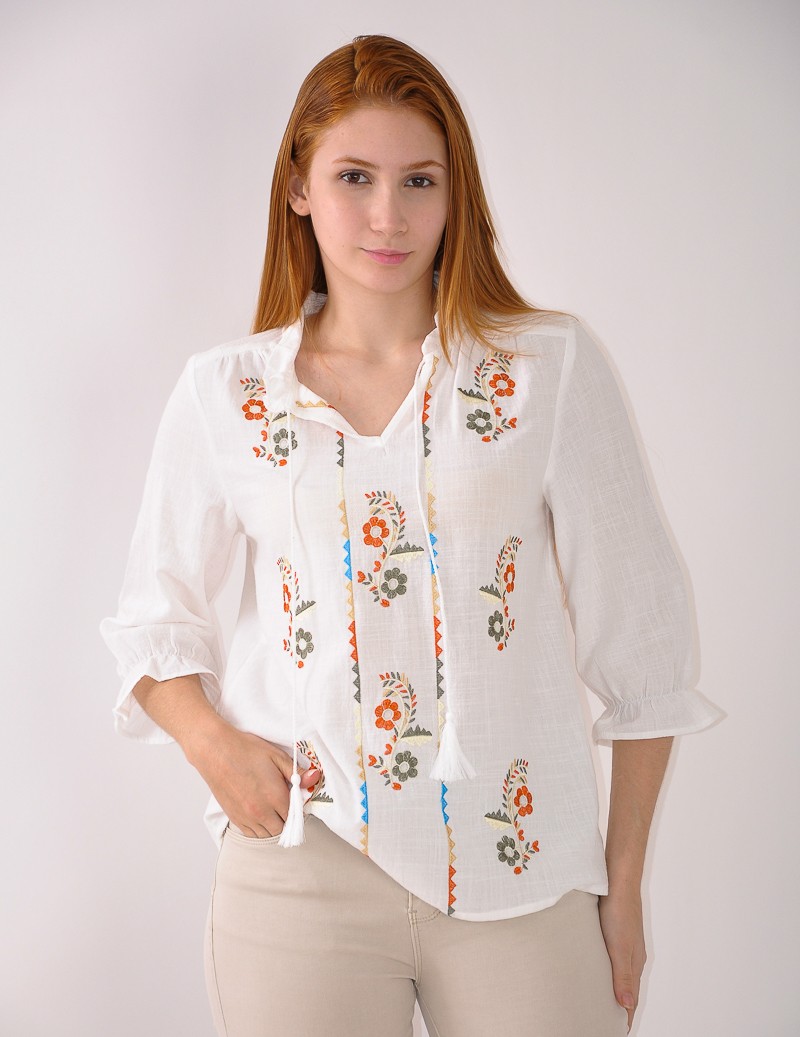 BLUSA BORDADA 