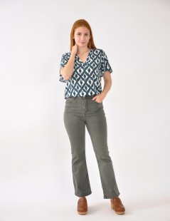BLUSA C/PICO ESTAMPADA 