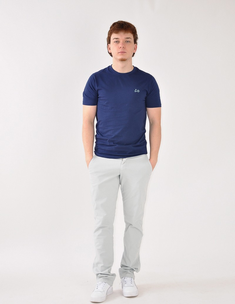 PANTALÓN CHINO