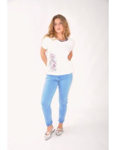 CAMISETA BORDADA 