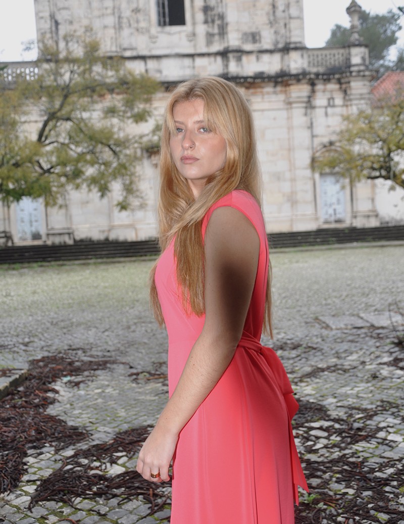 VESTIDO NUDO