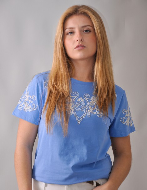 T-SHIRT BORDADA