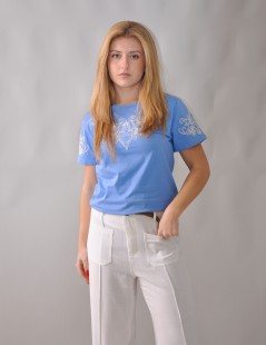 CAMISETA BORDADA