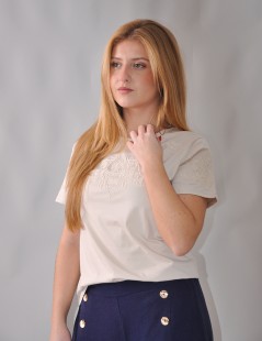CAMISETA BORDADA