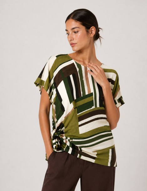 BLUSA ESTAMPADA C/LAÇO