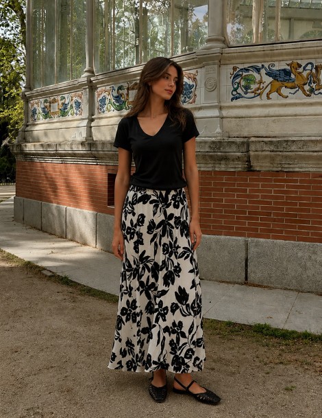 FALDA LARGA