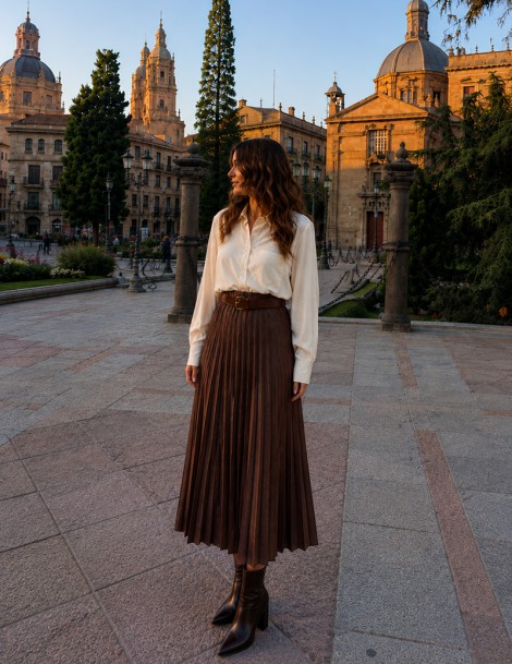 FALDA PLISADA ANTE